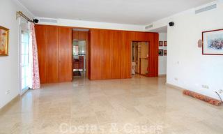 Colonial styled luxury villa to buy in Marbella East. 22555 