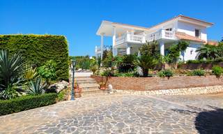 Colonial styled luxury villa to buy in Marbella East. 22578 