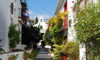 Townhouses for sale in an pueblo style Andalucian villages in Marbella 28253 