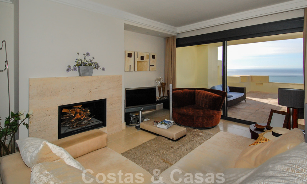 Modern luxury penthouse apartment for sale in Marbella 37456