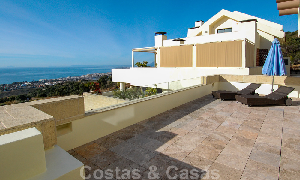 Modern luxury penthouse apartment for sale in Marbella 37461