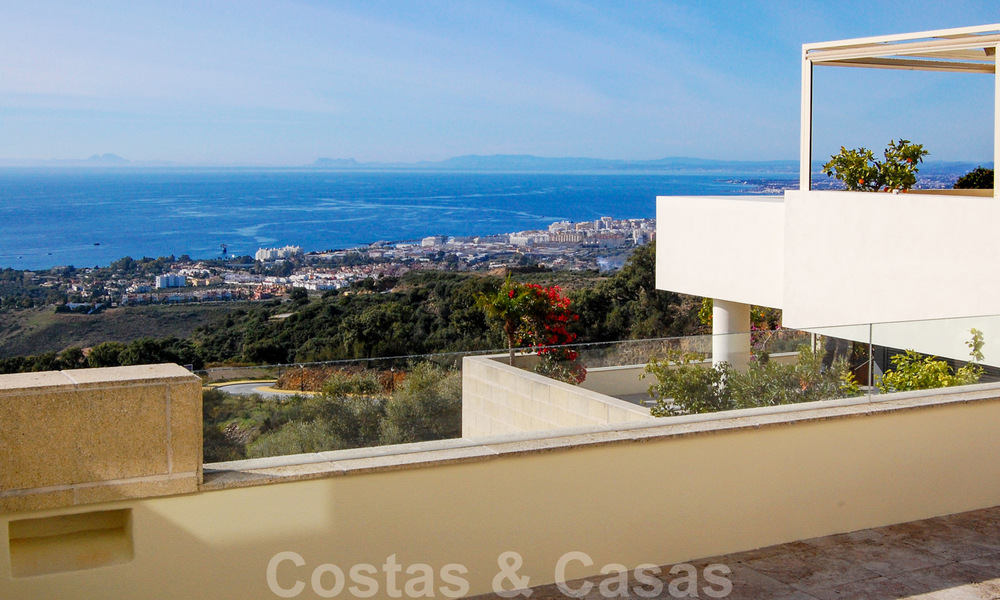 Modern luxury penthouse apartment for sale in Marbella 37477