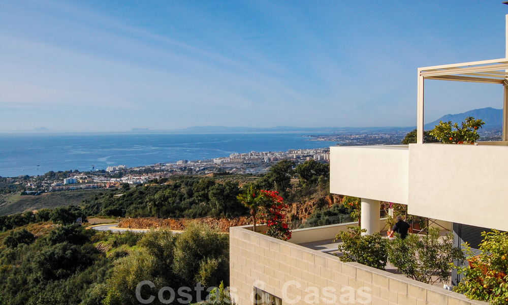 Modern luxury penthouse apartment for sale in Marbella 37479