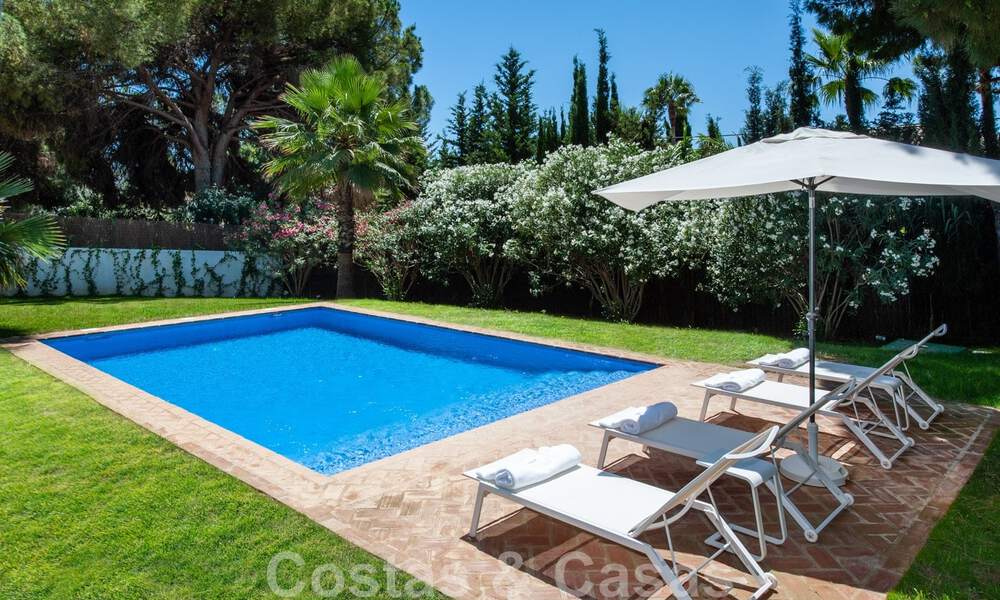 Traditional Mediterranean luxury villa on a large plot for sale on the Golden Mile in Marbella 44200