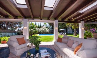 Traditional Mediterranean luxury villa on a large plot for sale on the Golden Mile in Marbella 44215 