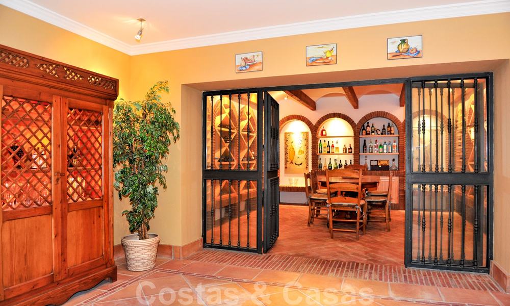 Charming luxury Andalusian style villa to buy in La Zagaleta, an exclusive golf resort in Marbella - Benahavis 20446