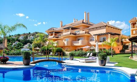 Spacious luxury apartments and penthouses for sale in a sought after complex in Nueva Andalucia, Marbella 20787