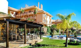 Spacious luxury apartments and penthouses for sale in a sought after complex in Nueva Andalucia, Marbella 20793 