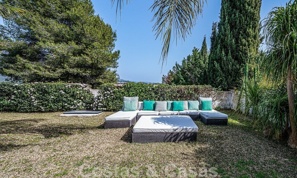 Modern luxury villa for sale in Nueva Andalucia's golf valley, walking distance to Puerto Banus, Marbella 51034