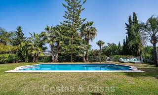 Modern luxury villa for sale in Nueva Andalucia's golf valley, walking distance to Puerto Banus, Marbella 51050 