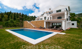 Luxury modern-Andalusian styled villa to buy in gated and secure community in Marbella - Benahavis 29527 