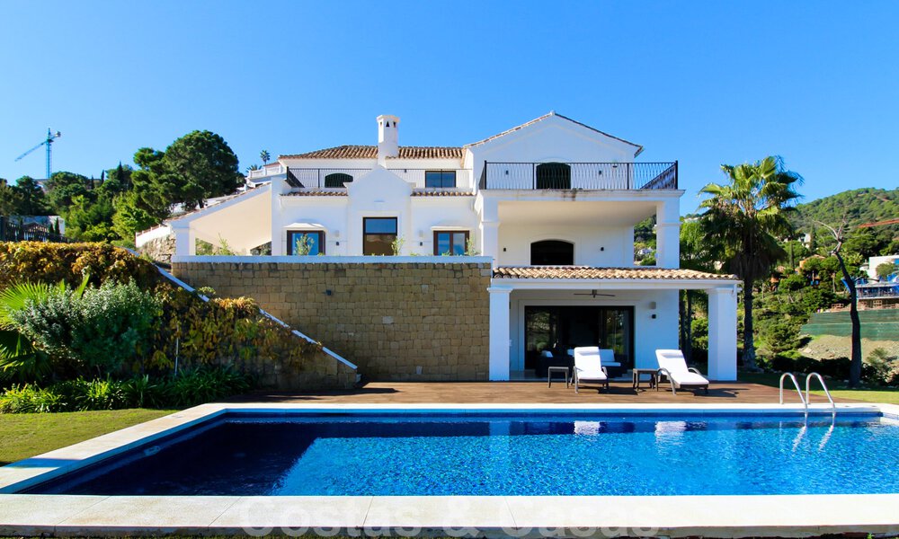 Luxury modern-Andalusian styled villa to buy in gated and secure community in Marbella - Benahavis 31593