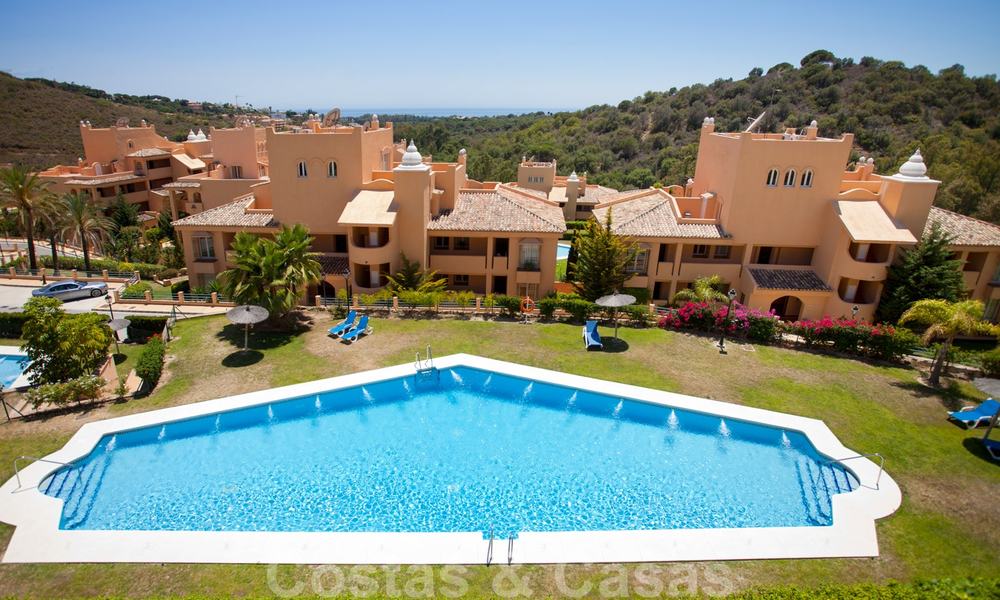Apartments for sale with sea views and spacious terraces in Elviria, Marbella east 20272