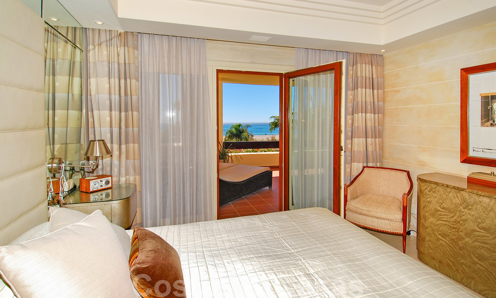 Luxury apartments for sale, frontline beach complex, New Golden Mile, Marbella - Estepona 26958