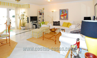Front line beach apartment for sale in Marbella 42454 