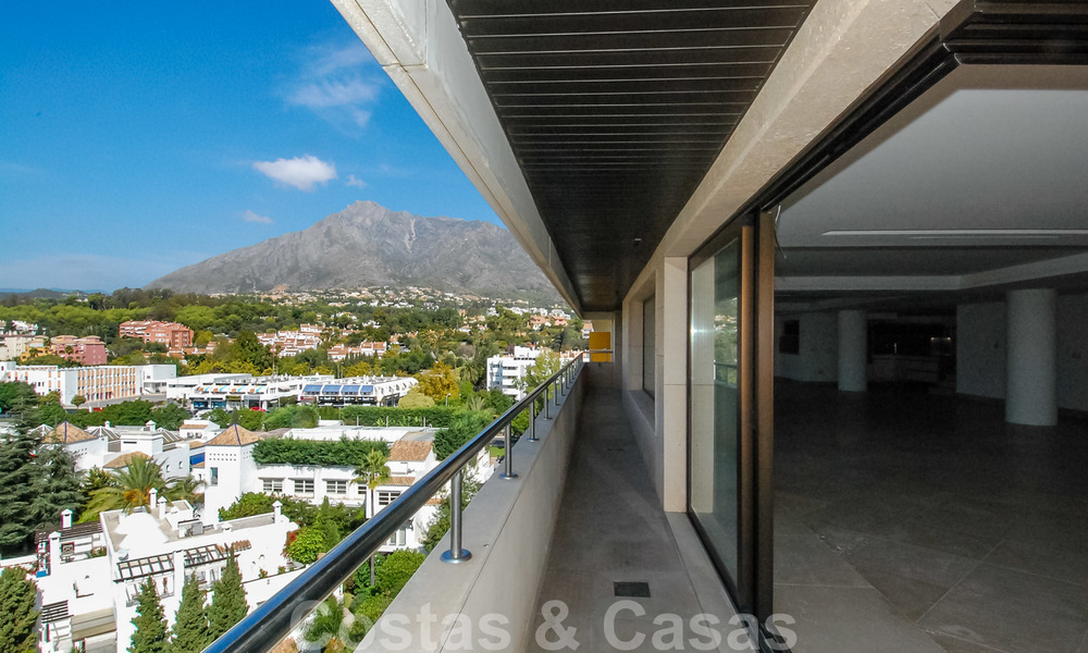 Unique luxury contemporary penthouse apartment for sale in Marbella on the Golden Mile near central Marbella 22394