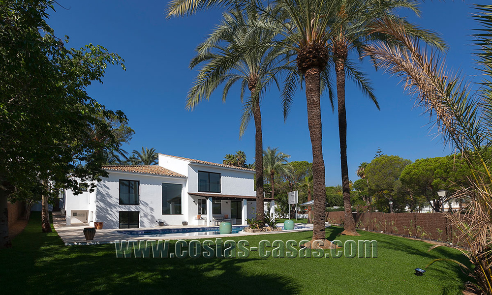 Contemporary Andalusian villa for sale in Nueva Andalucia - Marbella 23391