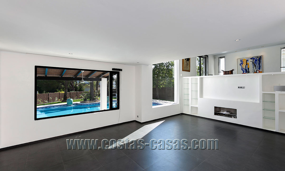 Contemporary Andalusian villa for sale in Nueva Andalucia - Marbella 23393