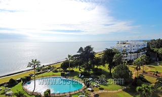 Luxury penthouse apartment for sale, beachfront complex, New Golden Mile, Marbella - Estepona 13133 