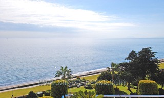 Luxury penthouse apartment for sale, beachfront complex, New Golden Mile, Marbella - Estepona 13134 