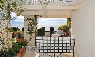 Luxury penthouse apartment for sale, beachfront complex, New Golden Mile, Marbella - Estepona 13138 